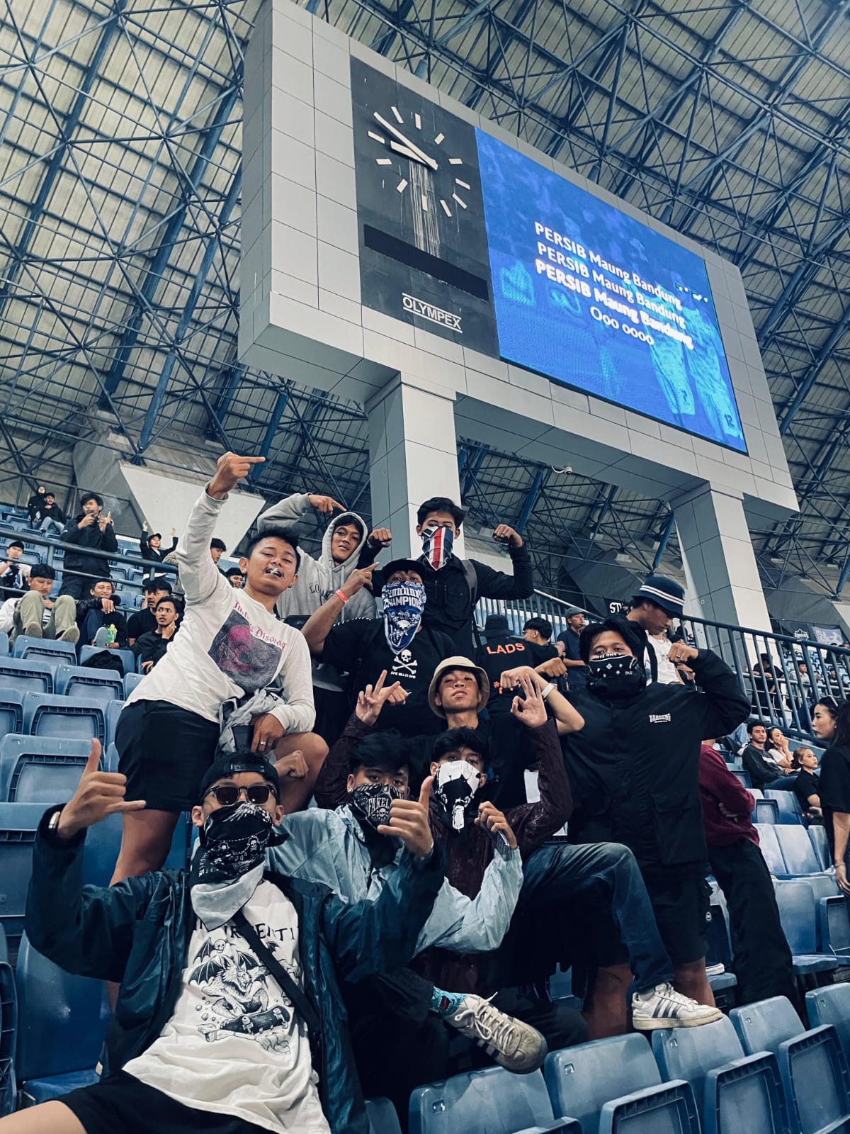 HOME Bersama keluarga besar GDB Defender